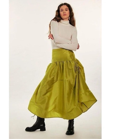 NWT! FREE PEOPLE Lime Green Metallic Emery Drop Waist Midi Skirt - Size XS🧩